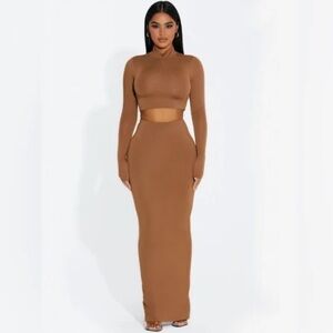 NWT Naked Wardrobe Bodycon Maxi Skirt Butter women’s Small tan beige